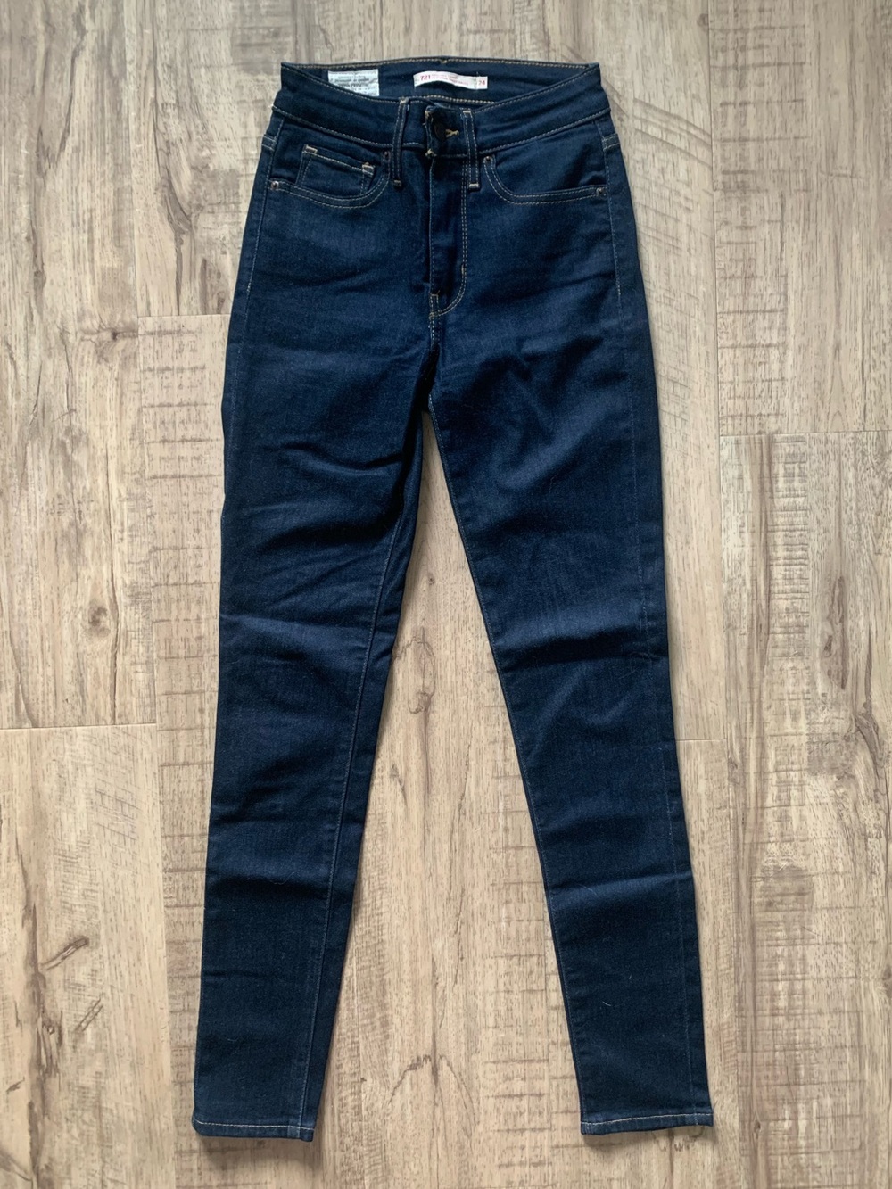 Levi’s High-rise Dark Blue Jeans